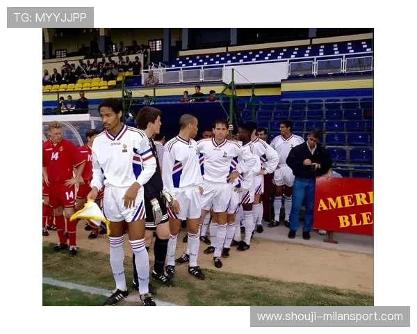 AC米兰官网球迷会的加入条件与资格要求详尽解析，帮助更多粉丝顺利成为会员