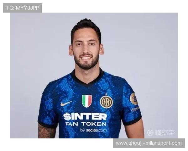 利用米兰官方网站的互动平台参与投票、问卷和粉丝讨论，增强与球队的互动交流